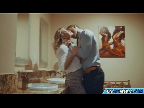 ❤️ ווען אַ באַסטי בלאָנדע סידוס איר אין אַ ציבור אָפּטריט ❤️❌ פּאָרנאָ אין פּאָרן yi.pornohdmega.ru ️❤